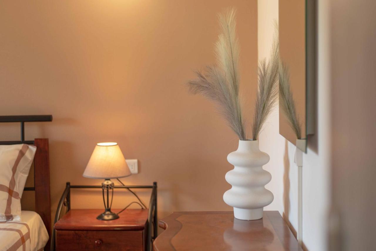 Villa Melenia For Family Holidays By The Beach Agia Pelagia  Exterior photo